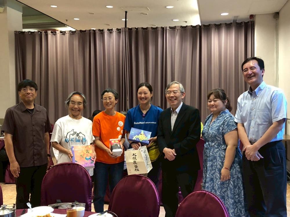 圖4.國環院張順欽院長與日本環教專家交流
